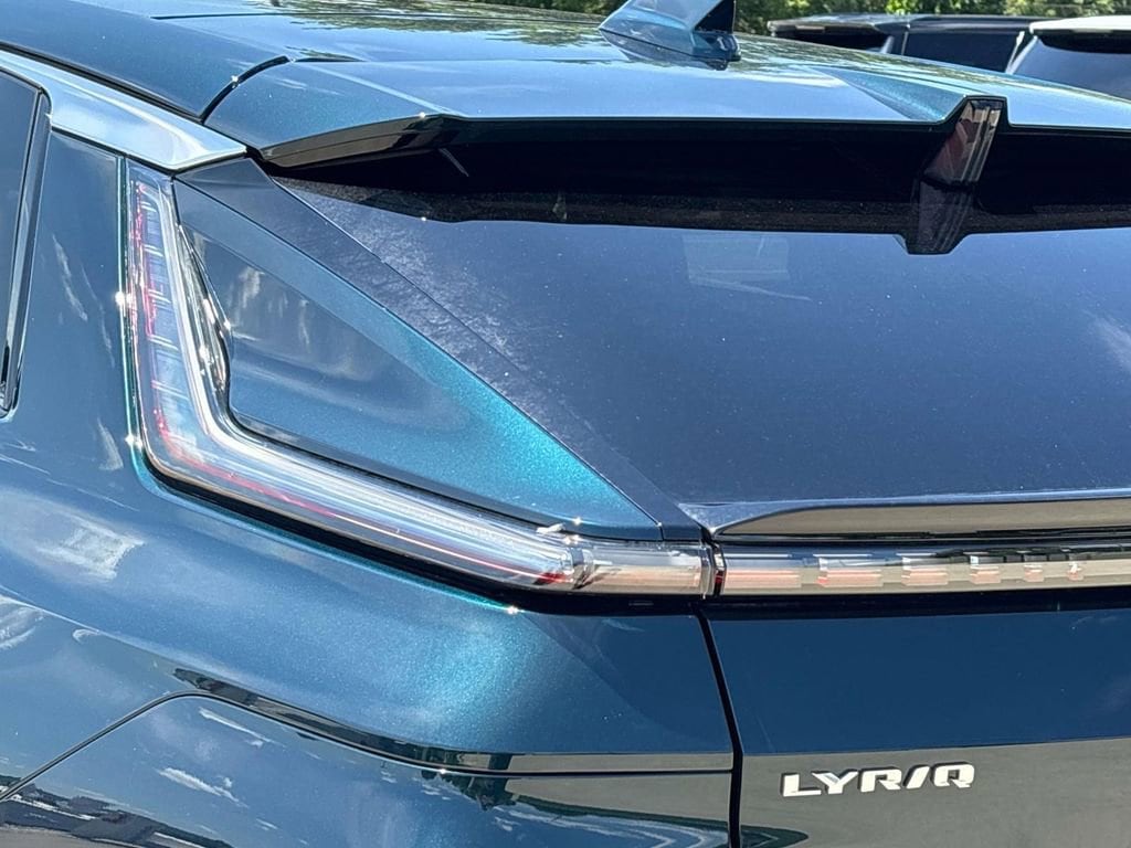 2026 Cadillac LYRIQ Luxury - Photo 10