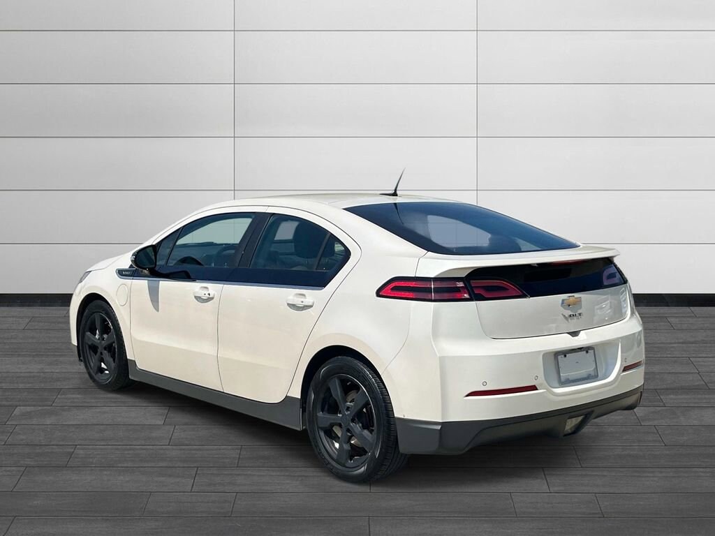 Used 2013 Chevrolet Volt 5DR HB Car