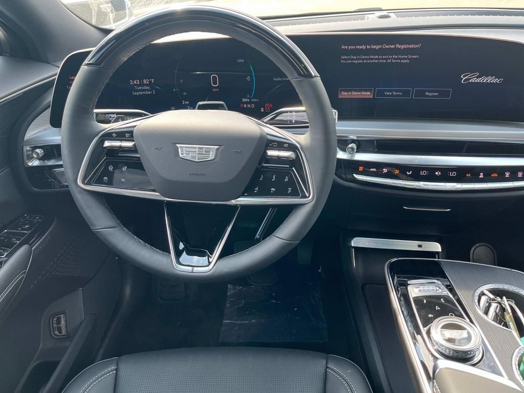 2026 Cadillac LYRIQ Luxury - Photo 13