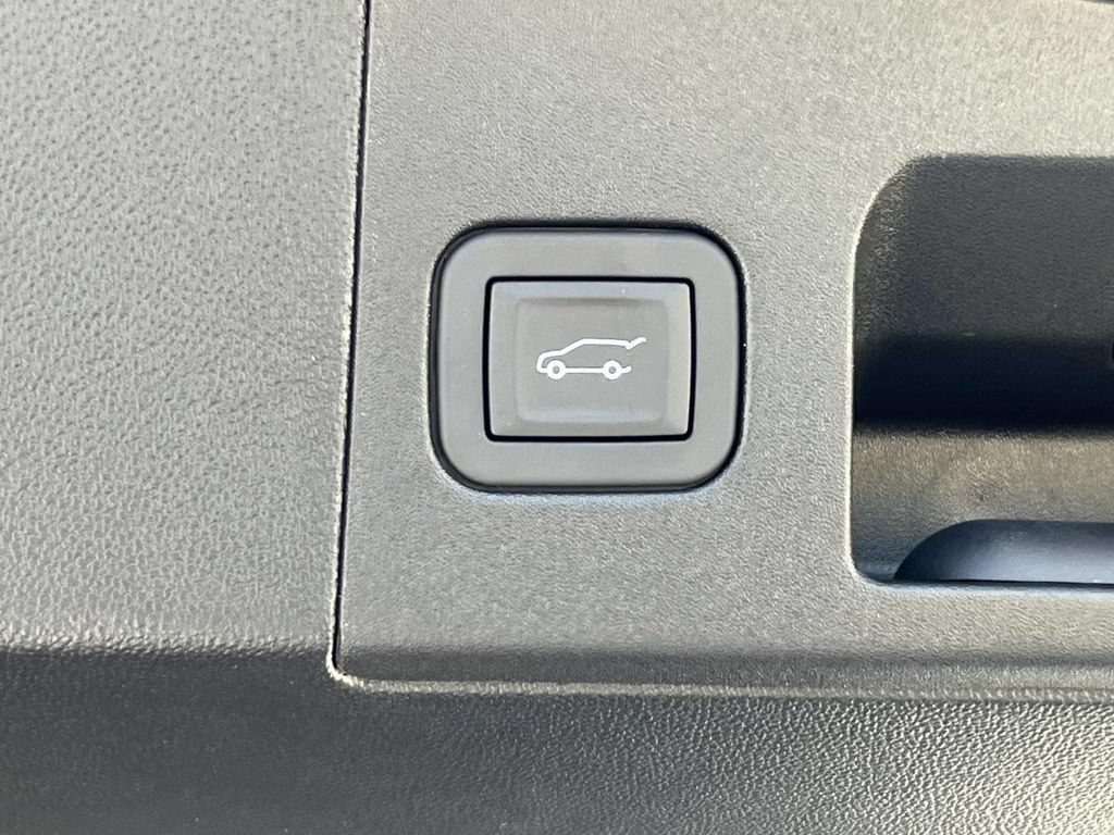 2026 Cadillac XT5 Premium Luxury - Photo 12