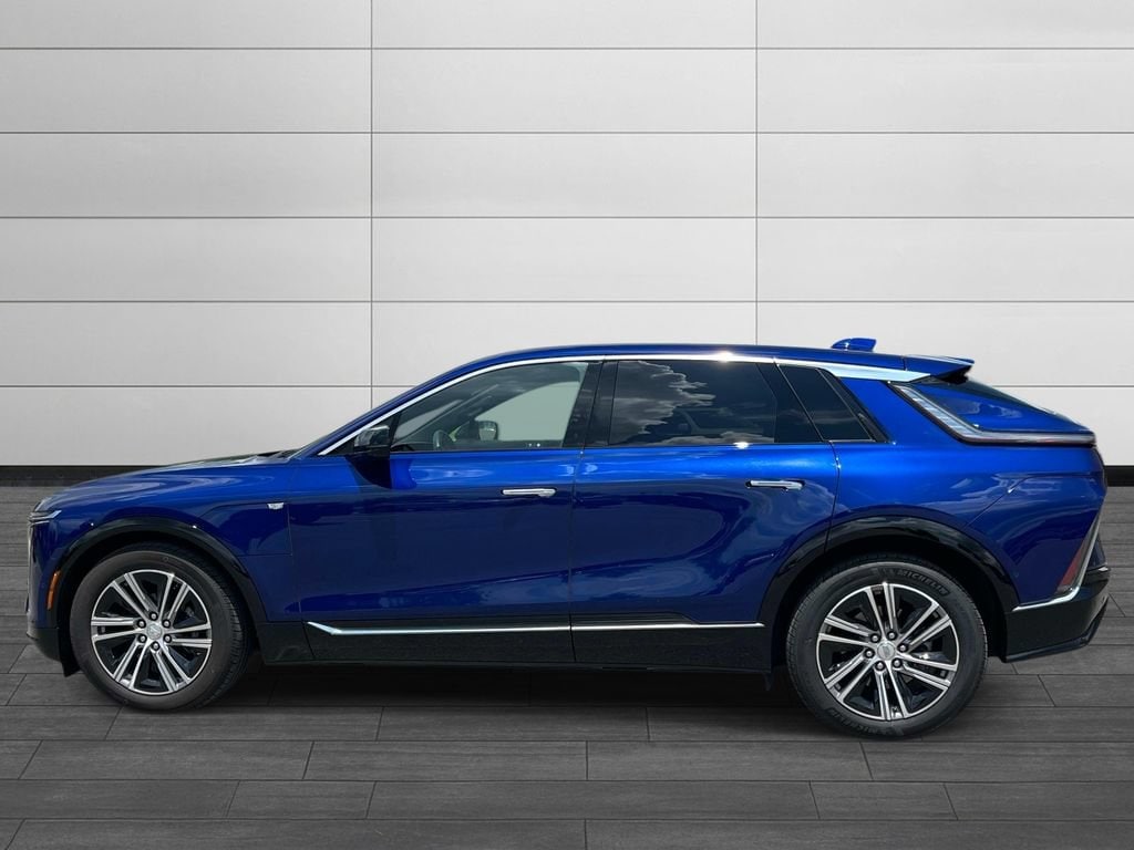 Certified 2024 CADILLAC LYRIQ Luxury 1 SUV