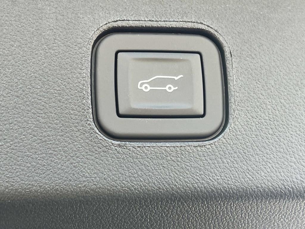 2026 Cadillac LYRIQ Signature Sport - Photo 12