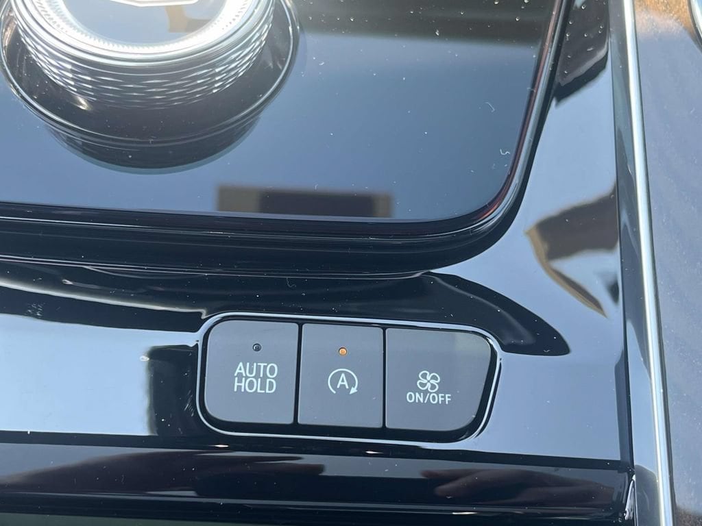 2026 Cadillac Escalade Platinum Sport - Photo 35
