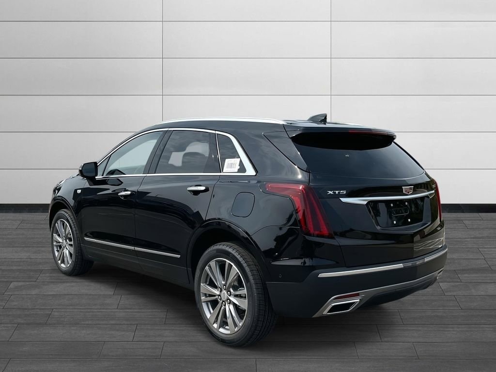 New 2025 CADILLAC XT5 Premium Luxury SUV