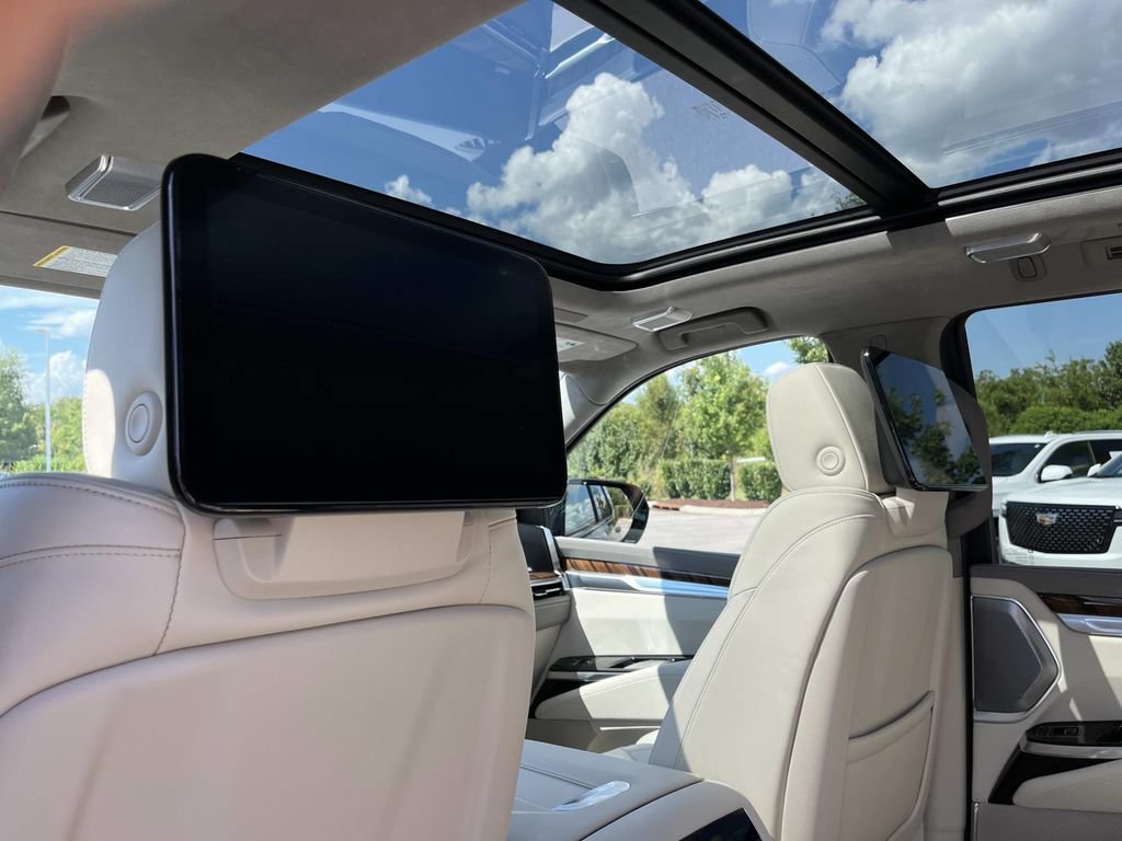 2026 Cadillac Escalade Platinum Sport - Photo 21