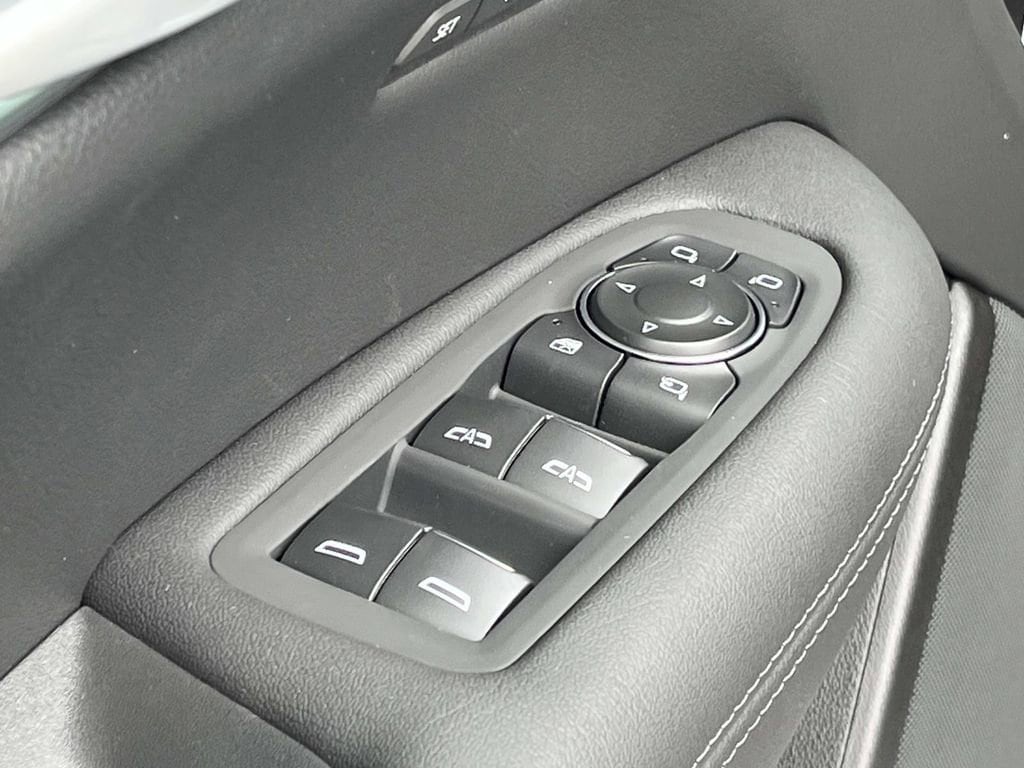 2025 Cadillac XT5 Sport - Photo 22