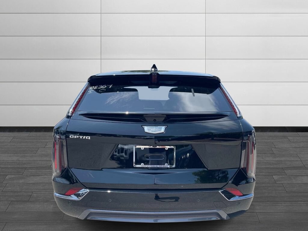 New 2027 CADILLAC OPTIQ Premium Sport SUV