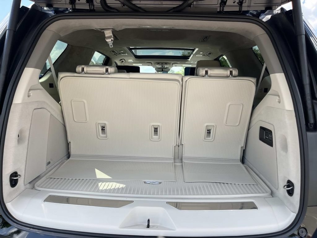 2026 Cadillac Escalade Platinum Sport - Photo 12