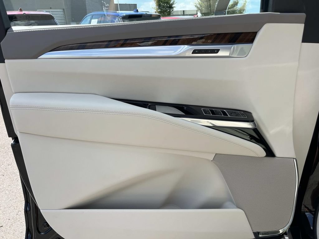 2026 Cadillac Escalade Platinum Sport - Photo 26