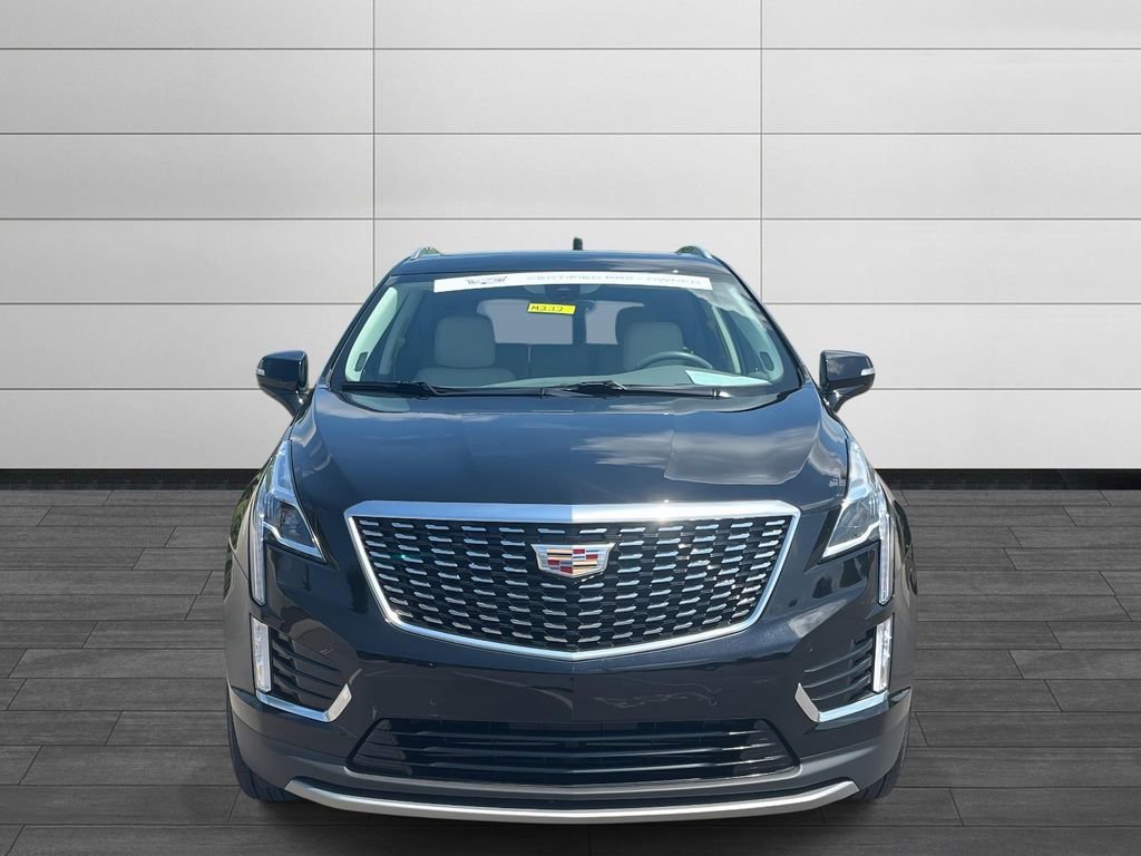 2022 Cadillac XT5 Premium Luxury photo 2