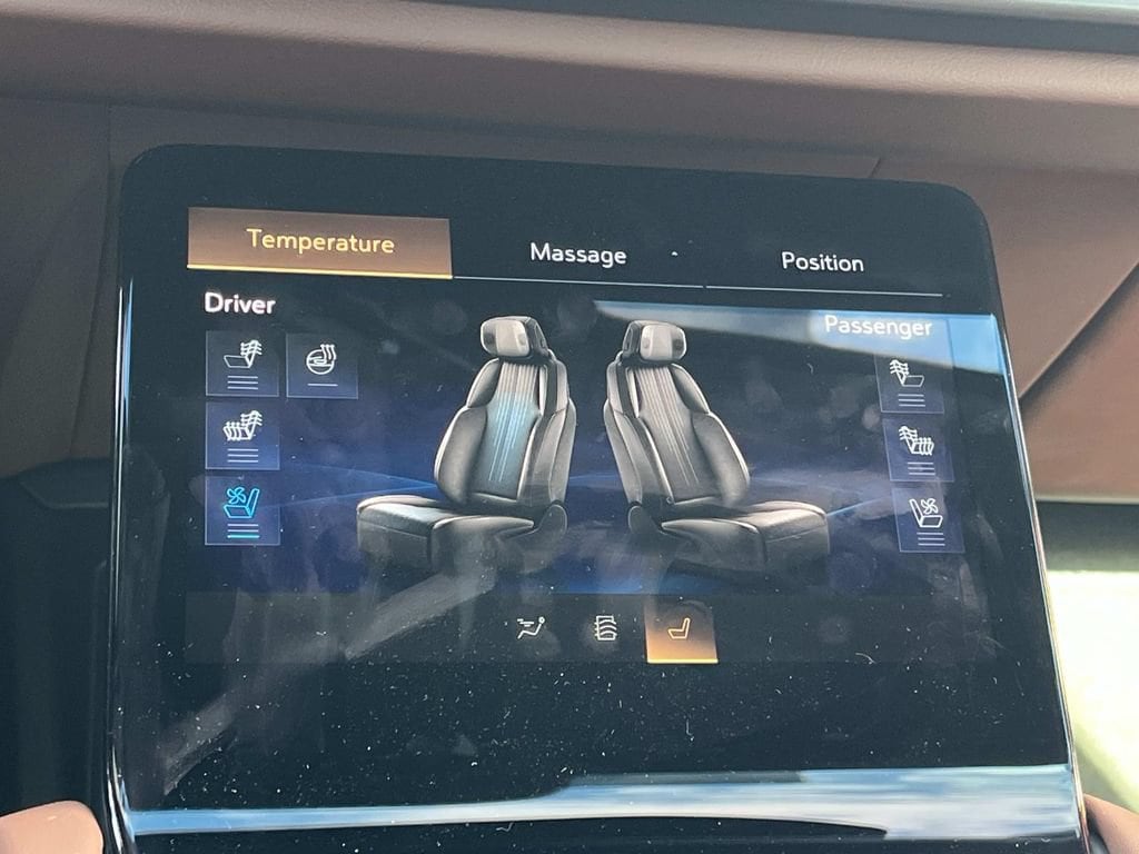 2026 Cadillac VISTIQ Platinum Sport - Photo 34