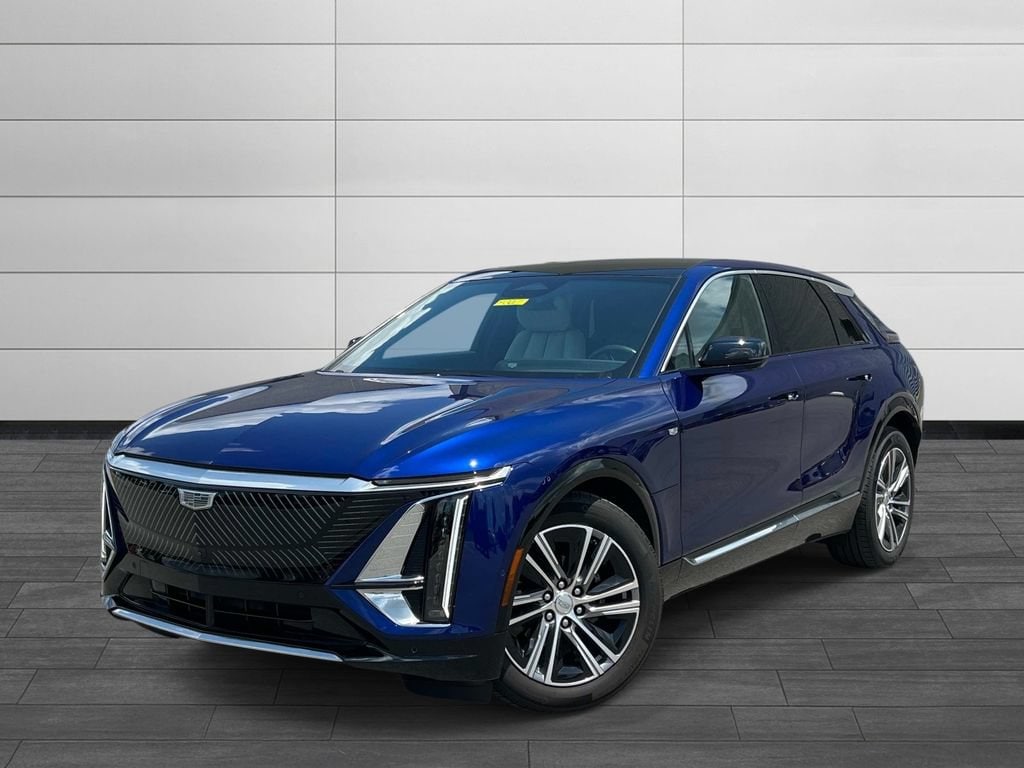 Certified 2024 CADILLAC LYRIQ Luxury 1 SUV