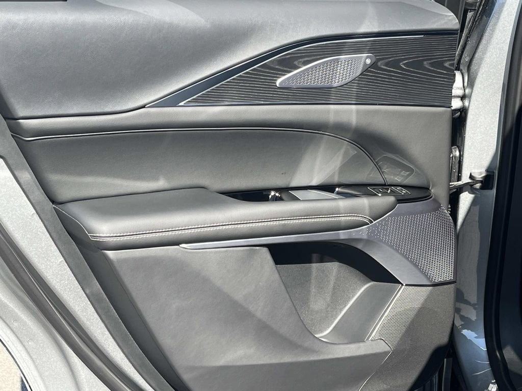 2026 Cadillac LYRIQ V - Photo 20