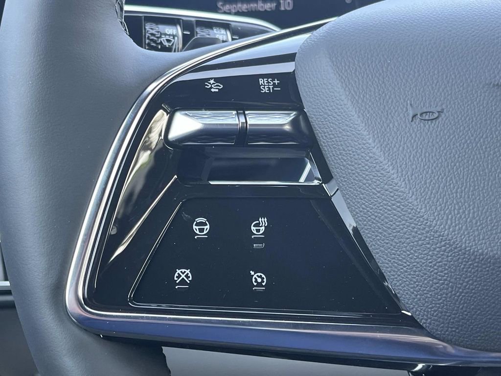 2026 Cadillac LYRIQ Signature Sport - Photo 28