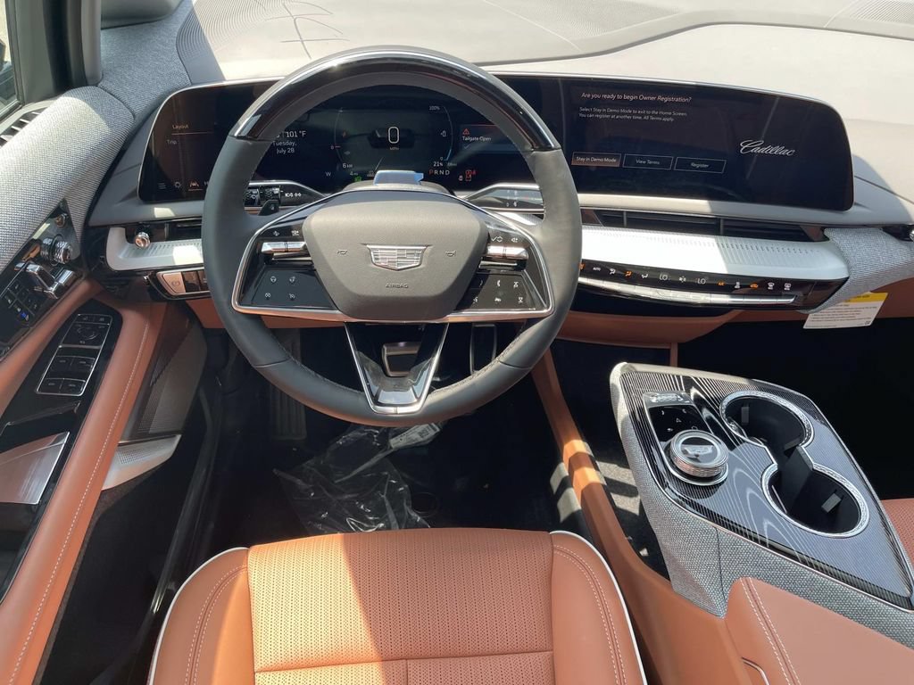 2027 Cadillac OPTIQ Premium Sport - Photo 14