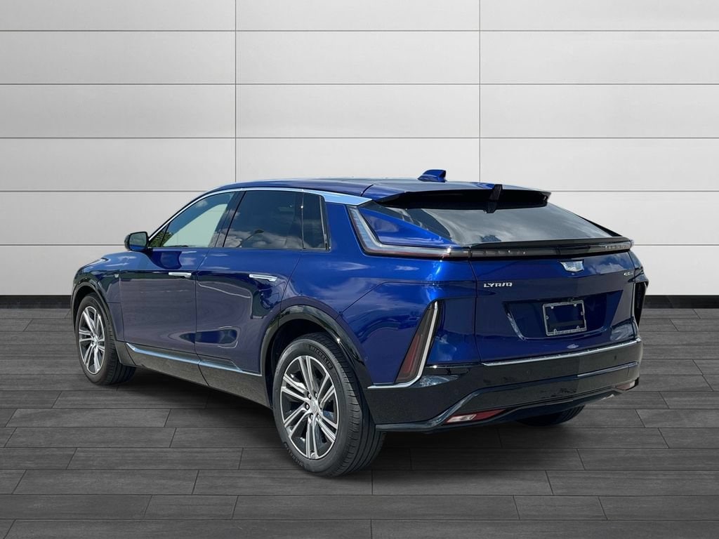 Certified 2024 CADILLAC LYRIQ Luxury 1 SUV