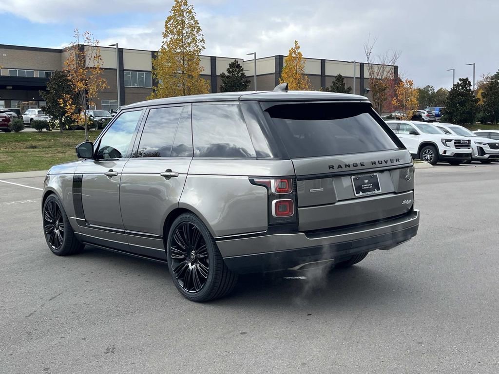 2018 Land Rover Range Rover SuperCharged photo 3