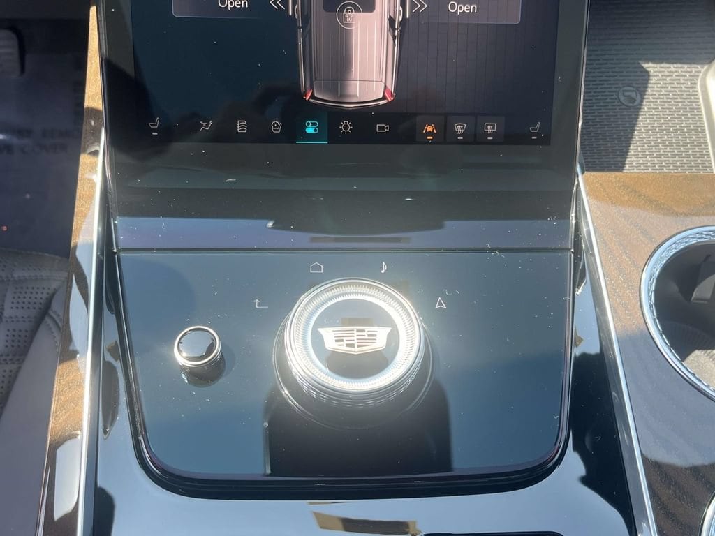 2026 Cadillac Escalade Platinum Sport - Photo 34