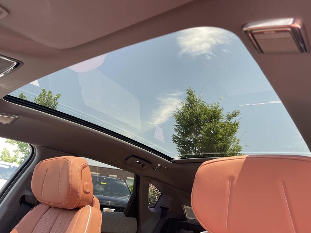 2027 Cadillac OPTIQ Premium Sport - Photo 25