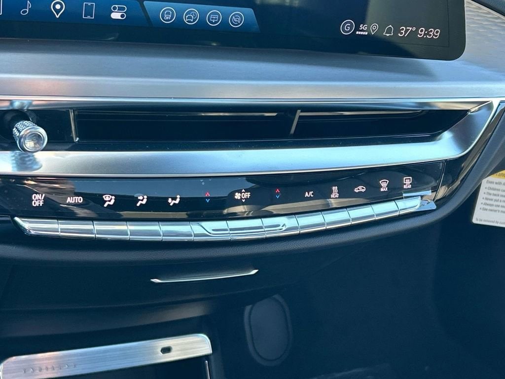 2026 Cadillac LYRIQ Premium Luxury - Photo 31