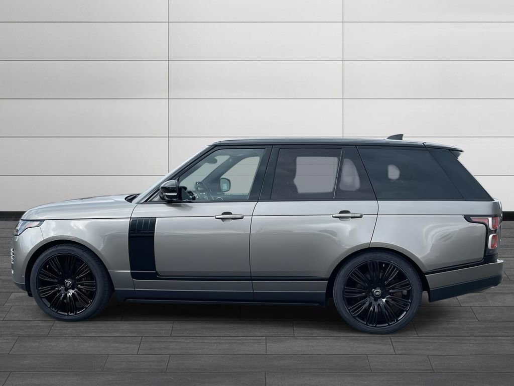 2018 Land Rover Range Rover SuperCharged photo 2