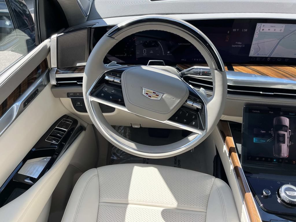 2026 Cadillac Escalade Platinum Sport - Photo 14