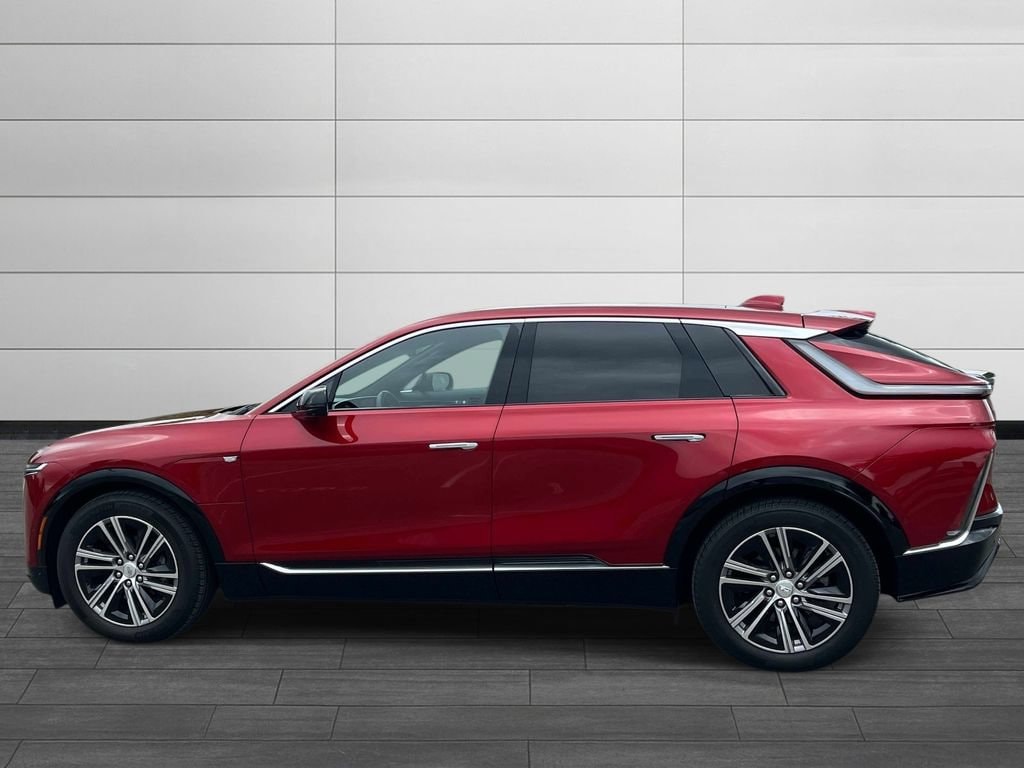 Certified 2024 CADILLAC LYRIQ Luxury 1 SUV