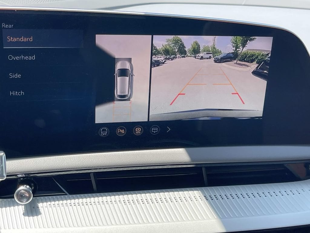 2027 Cadillac OPTIQ Premium Sport - Photo 27