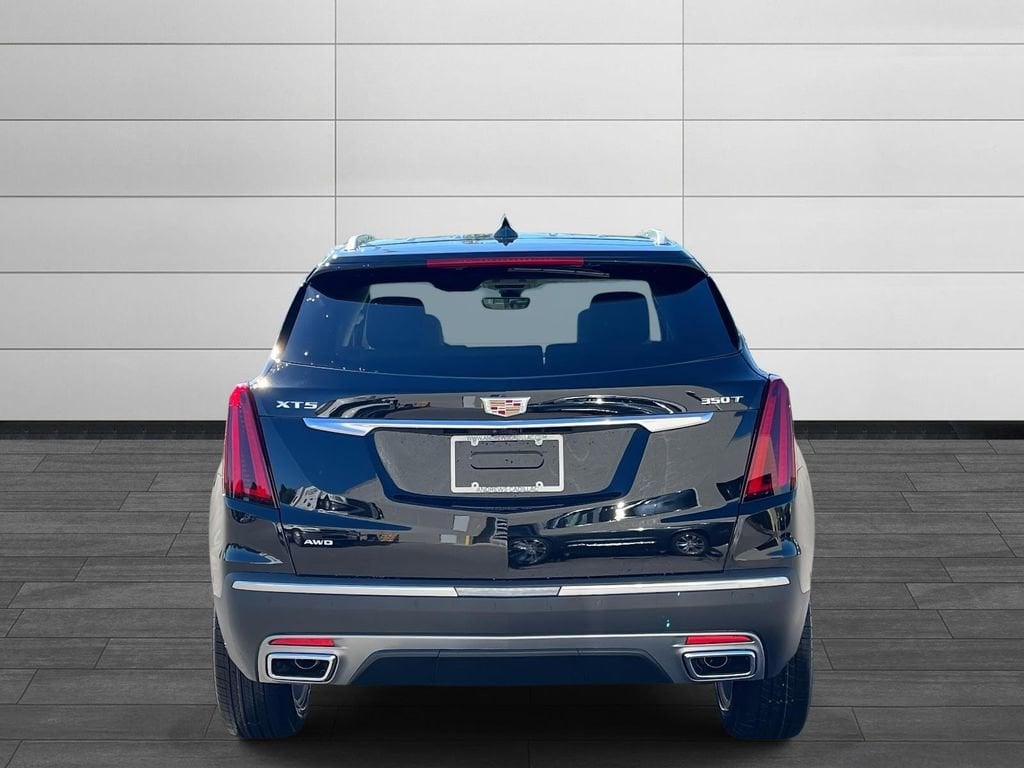 New 2025 CADILLAC XT5 Premium Luxury SUV