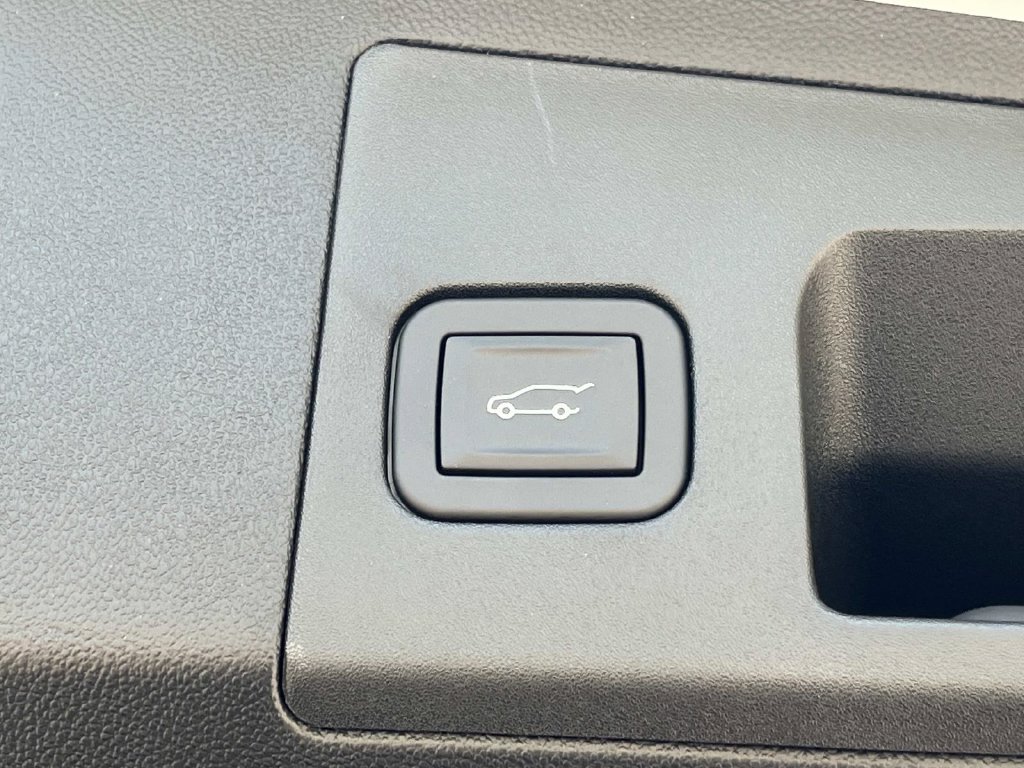 2026 Cadillac XT5 Premium Luxury - Photo 13