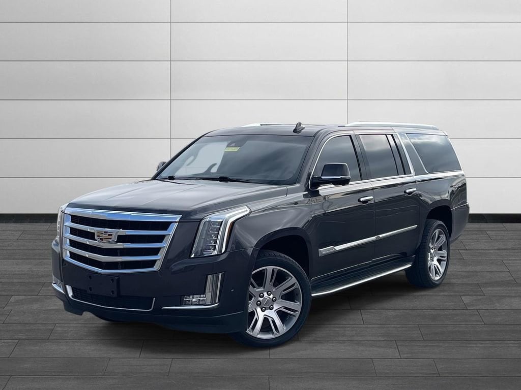 2017 Cadillac Escalade ESV Luxury's photo