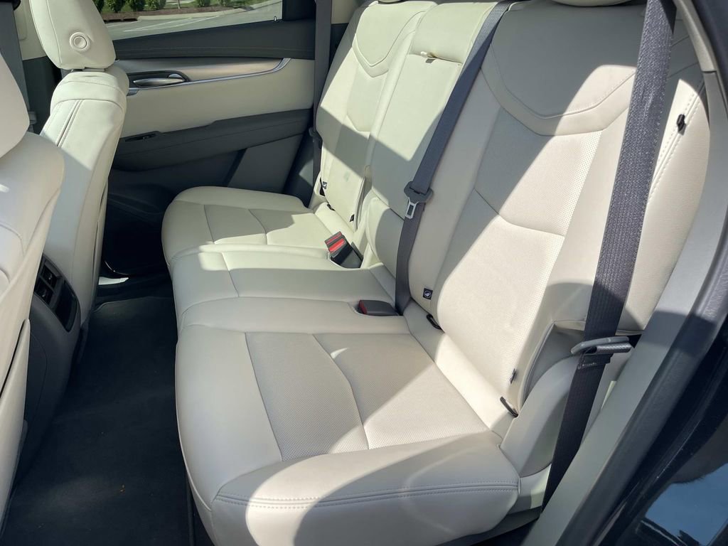 2026 Cadillac XT5 Premium Luxury - Photo 17