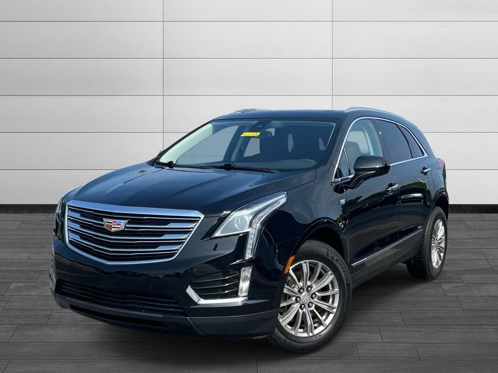 Used 2017 CADILLAC XT5 Luxury FWD SUV