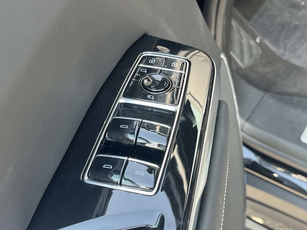 2026 Cadillac Escalade Platinum Sport - Photo 26