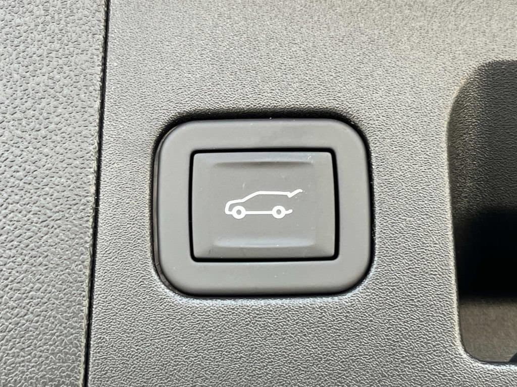 2026 Cadillac XT5 Premium Luxury - Photo 12
