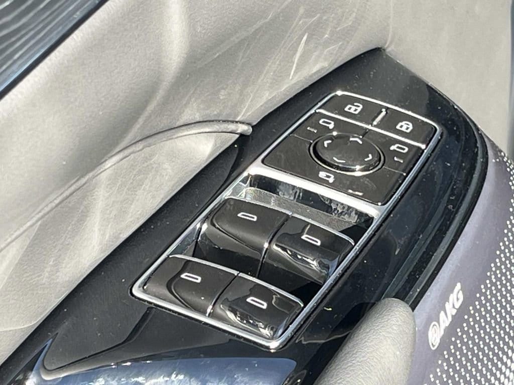 2026 Cadillac LYRIQ V - Photo 23