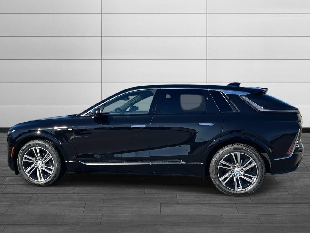 New 2026 CADILLAC LYRIQ Premium Luxury SUV