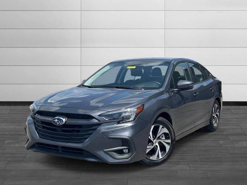 2025 Subaru Legacy Premium's photo