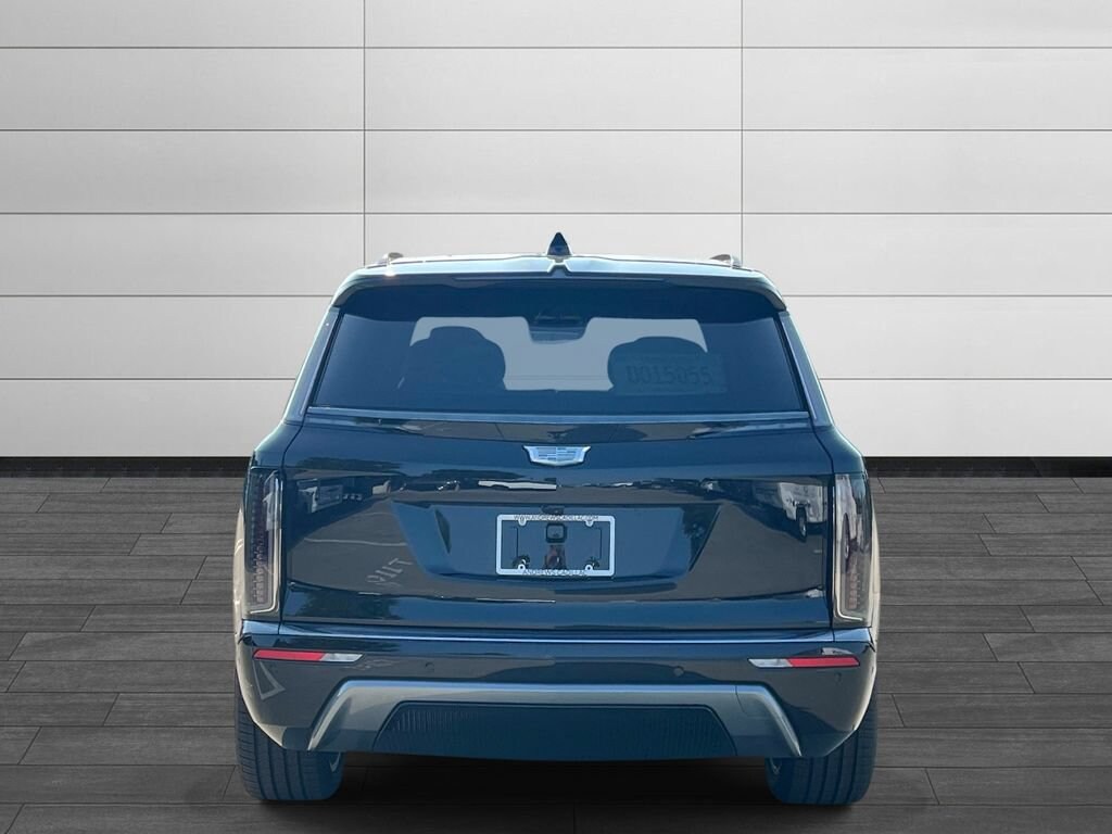 New 2027 CADILLAC VISTIQ Sport SUV