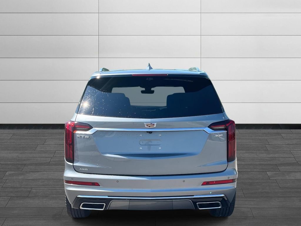 2025 Cadillac XT6 Premium Luxury photo 4