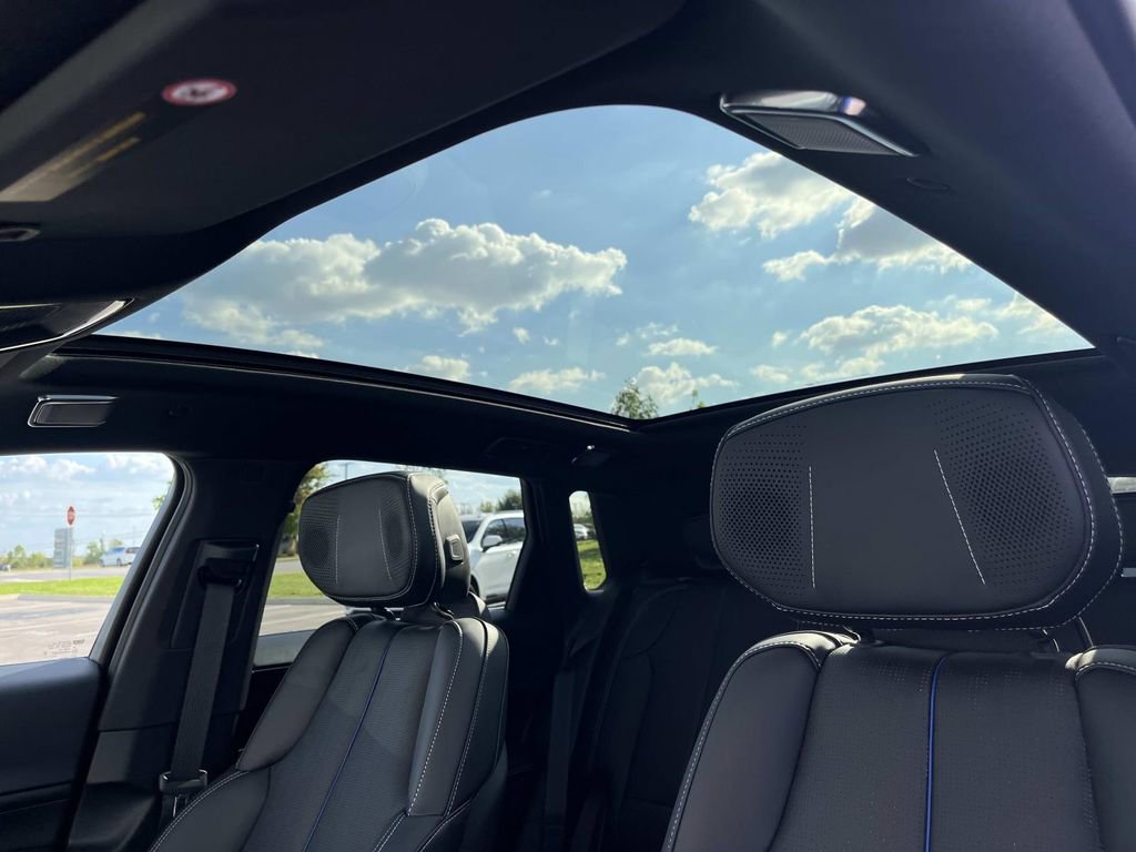 2026 Cadillac LYRIQ V - Photo 27