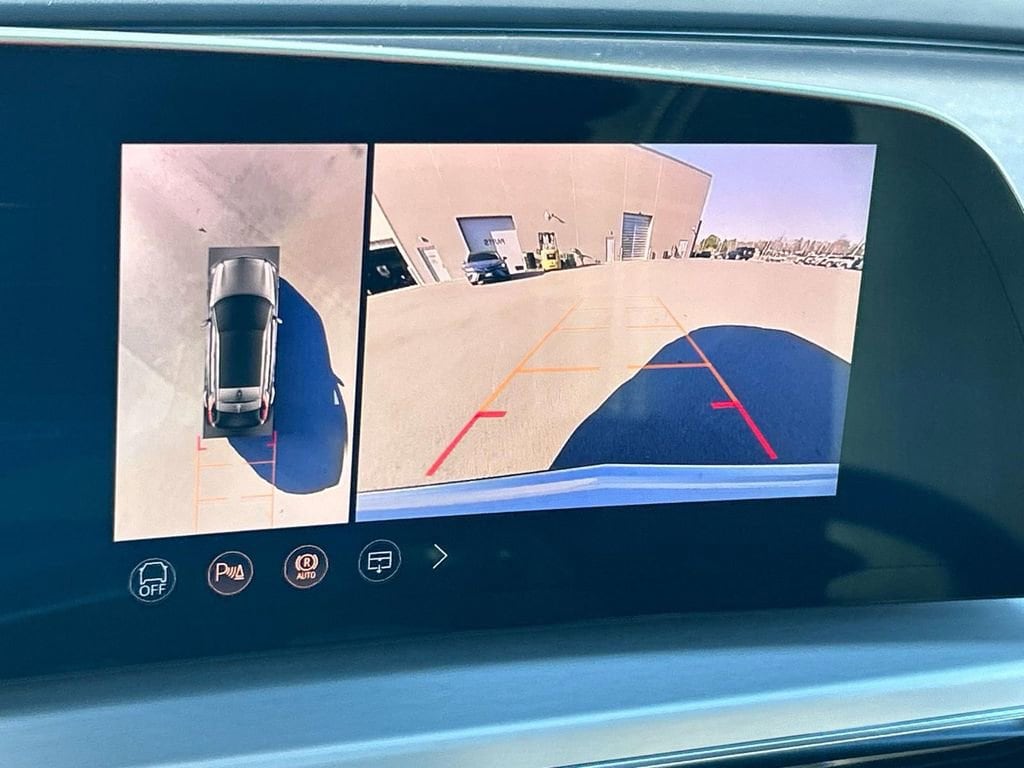 2026 Cadillac LYRIQ Premium Luxury - Photo 28