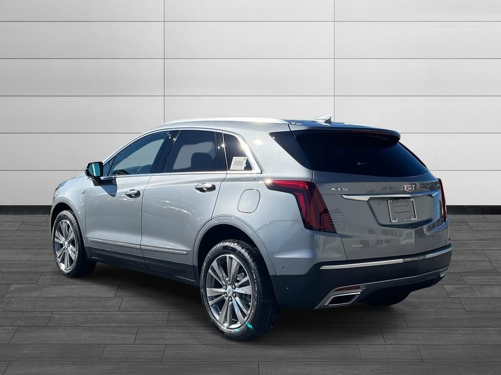 New 2025 CADILLAC XT5 Premium Luxury SUV