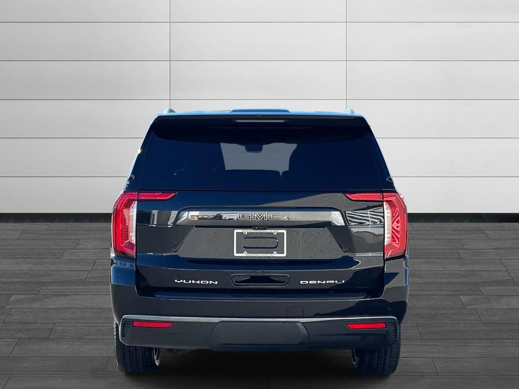 Used 2024 GMC Yukon XL Denali Ultimate SUV