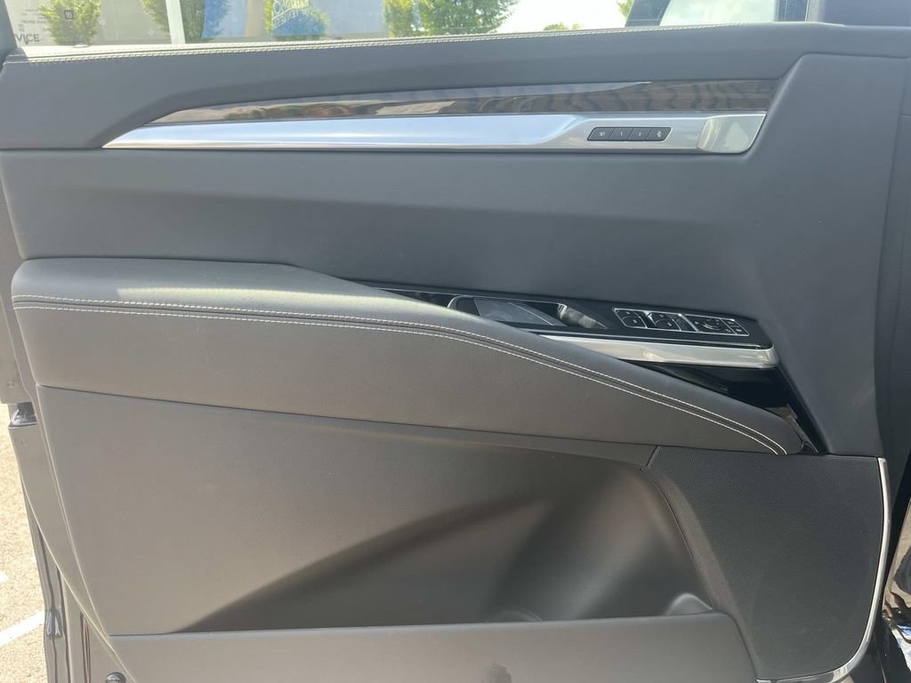 2026 Cadillac Escalade Platinum Sport - Photo 25