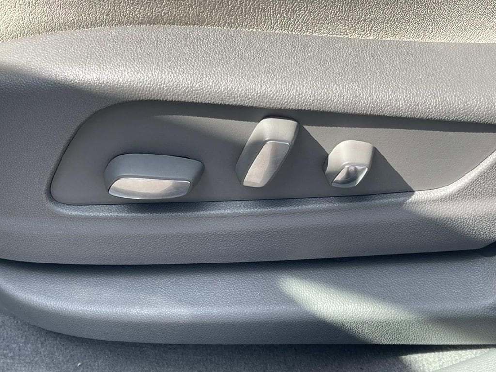 2026 Cadillac XT5 Premium Luxury - Photo 21