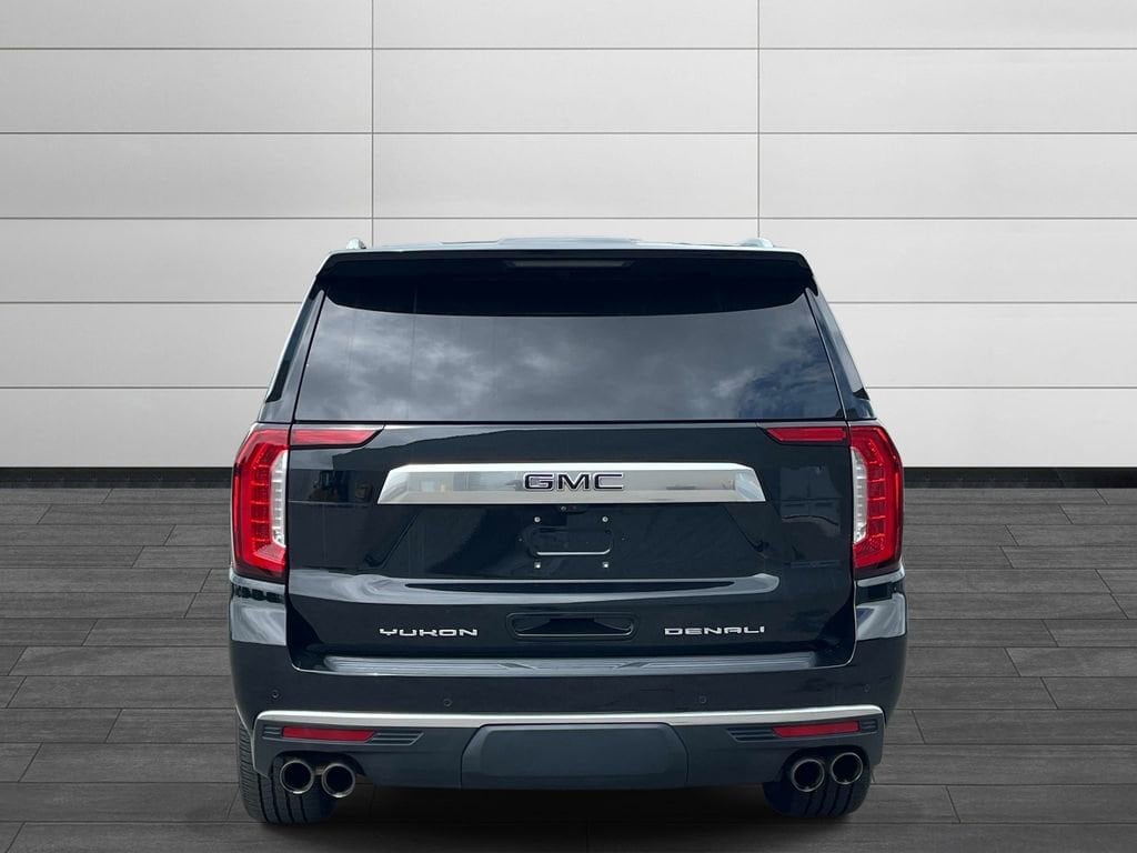 Used 2022 GMC Yukon Denali SUV