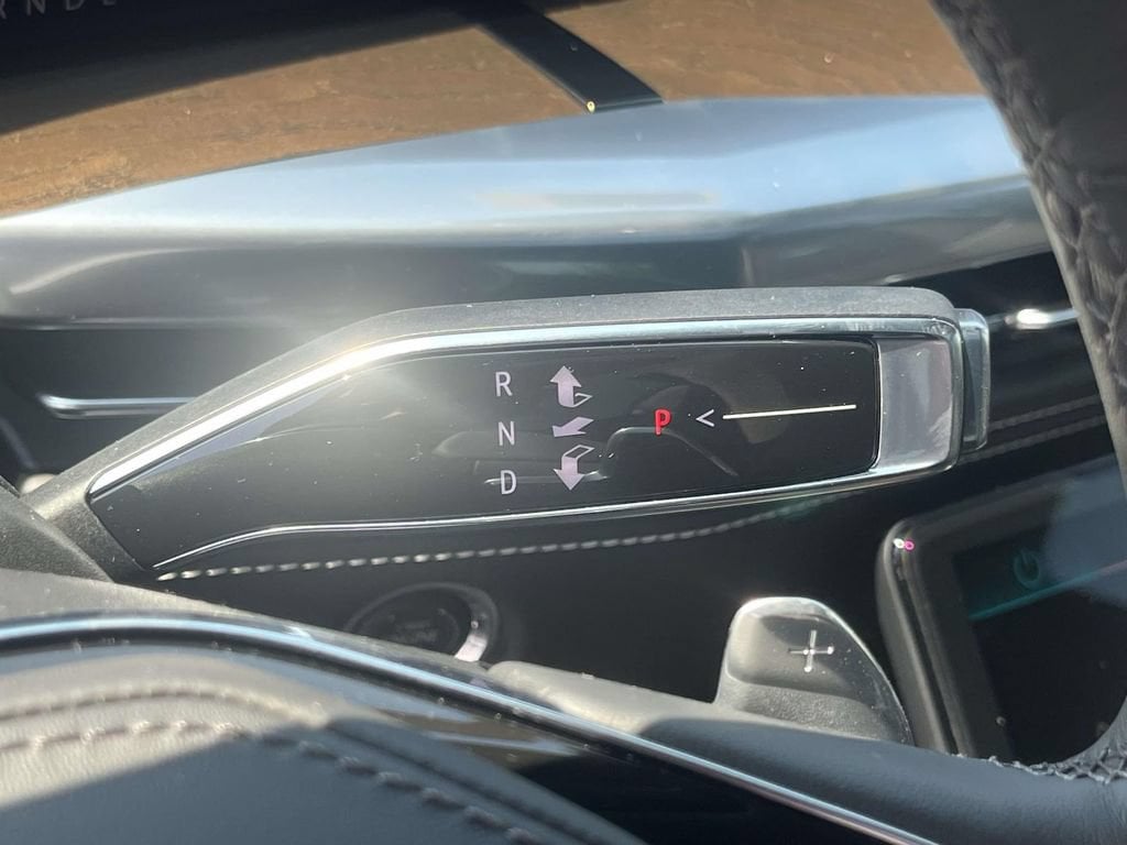 2026 Cadillac Escalade Platinum Sport - Photo 42