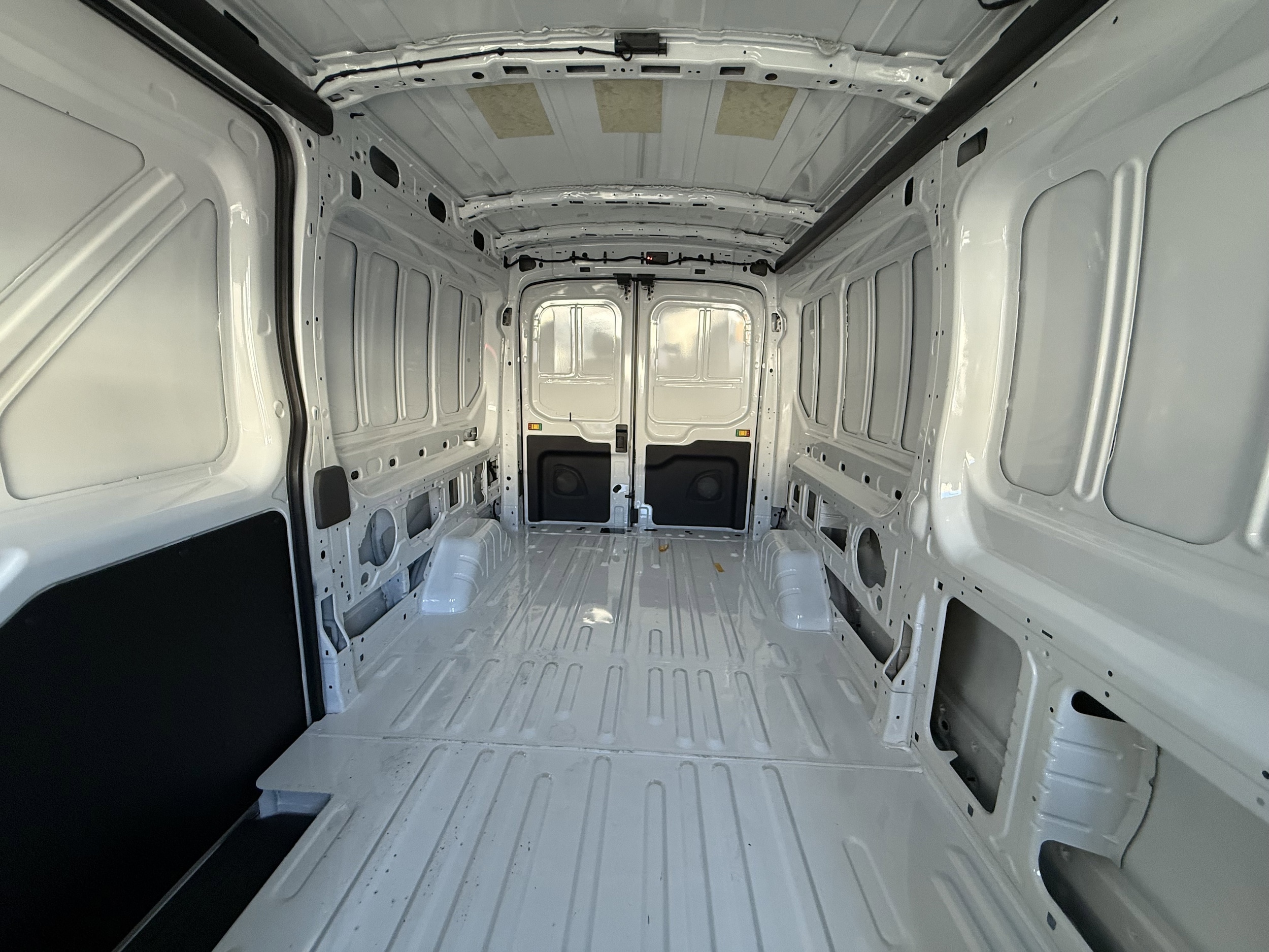 2026 Ford Transit Van Base - Photo 6