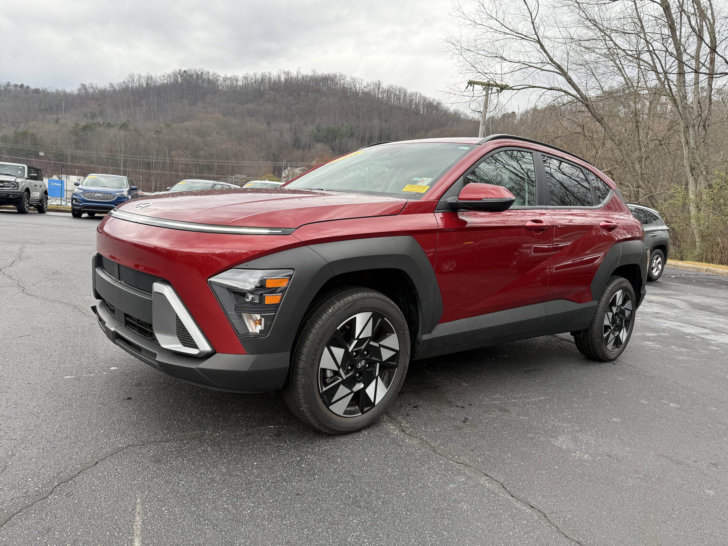 2025 Hyundai Kona SEL's photo